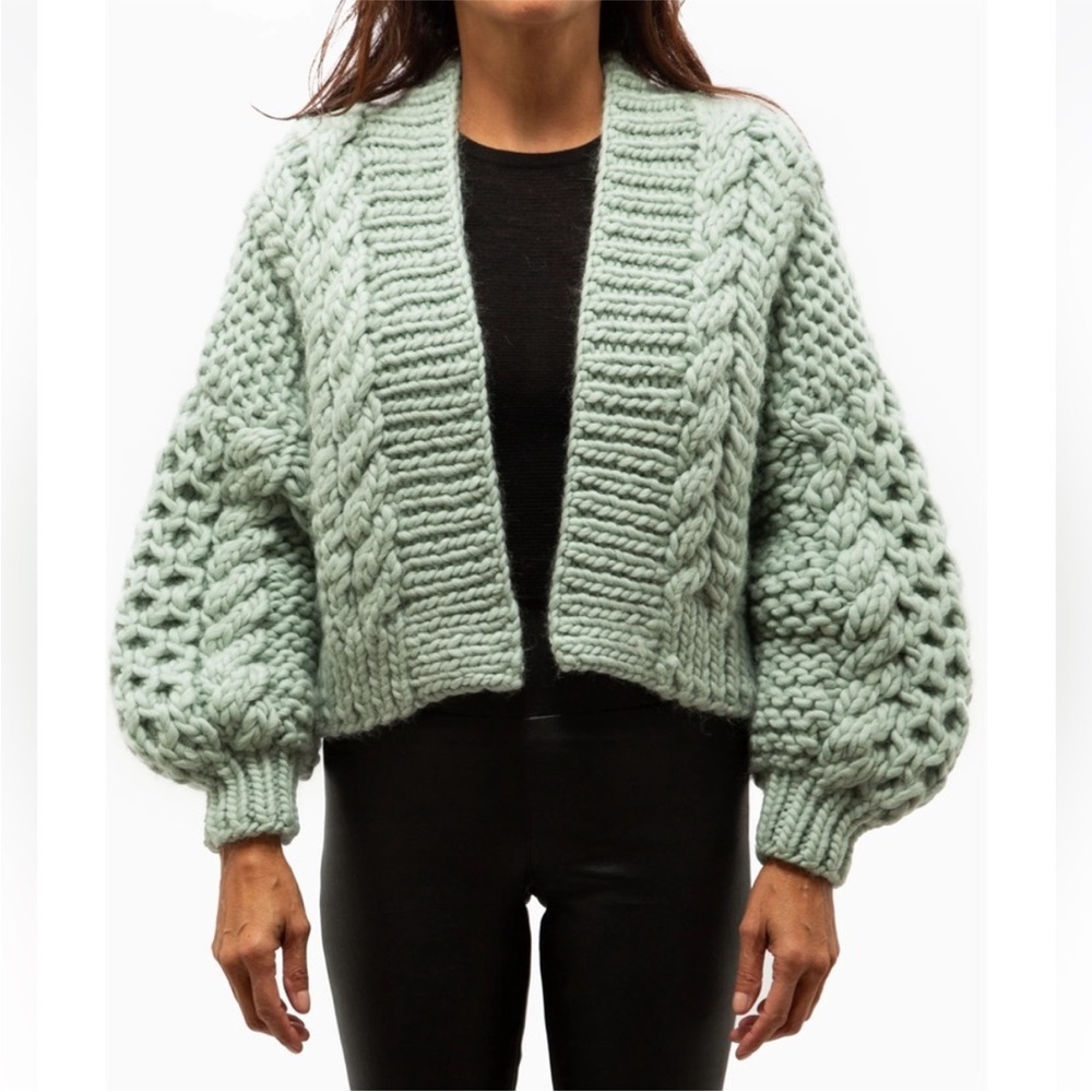NWT Mr. Mittens Honey Cardigan Wool Very Thick in Color Sea Foam Size XS/S